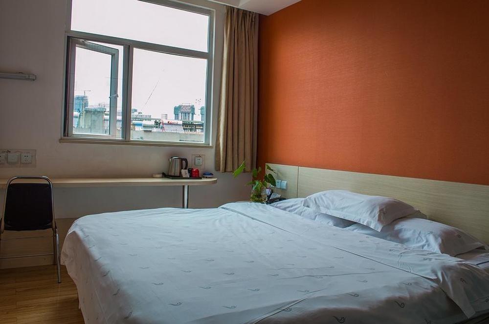 Fairyland Hotel Kunming Xinwen Road Exterior photo